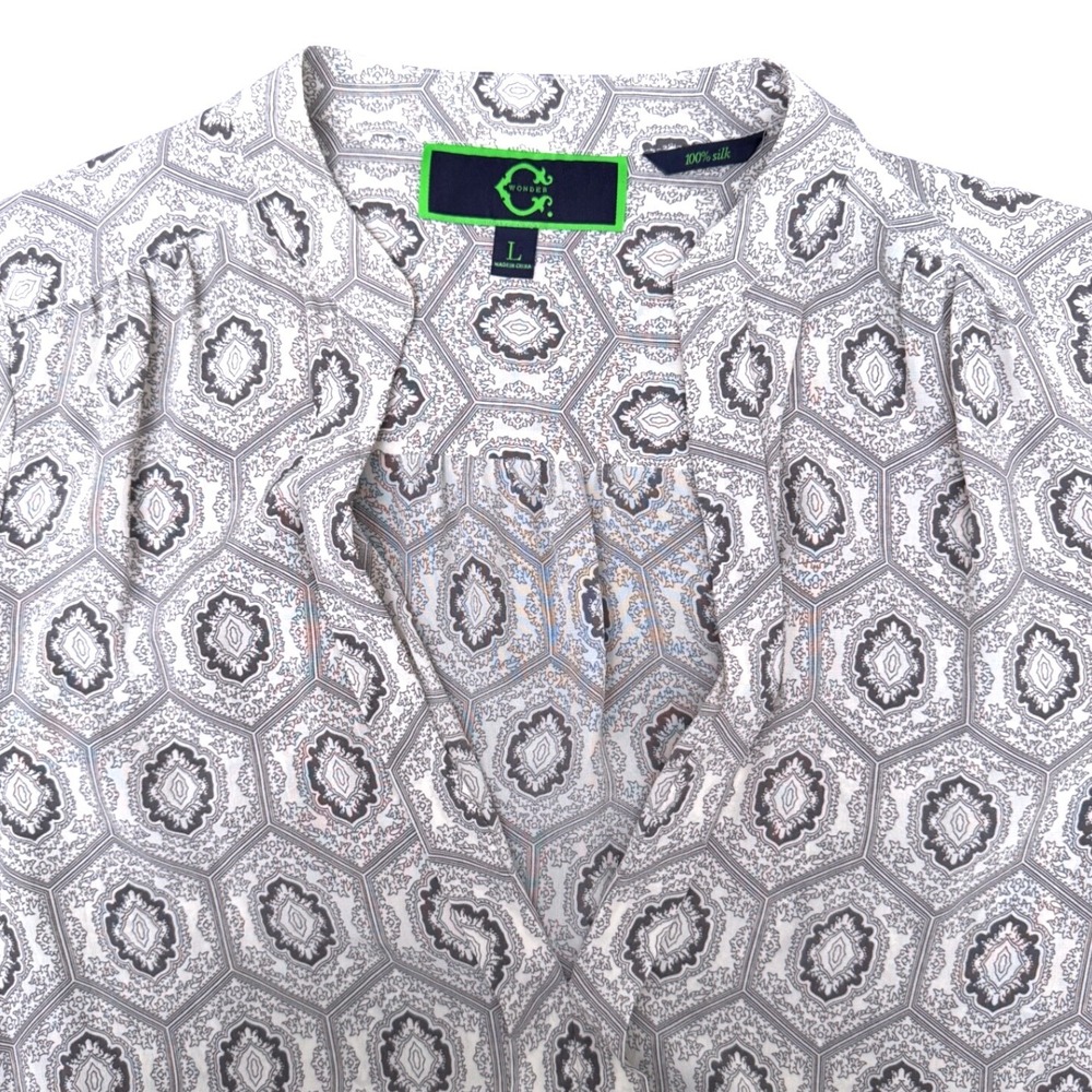 C Wonder Silk Blouse Long Sleeve Grey Medallion Print Size Large Professional - Picture 4 of 6